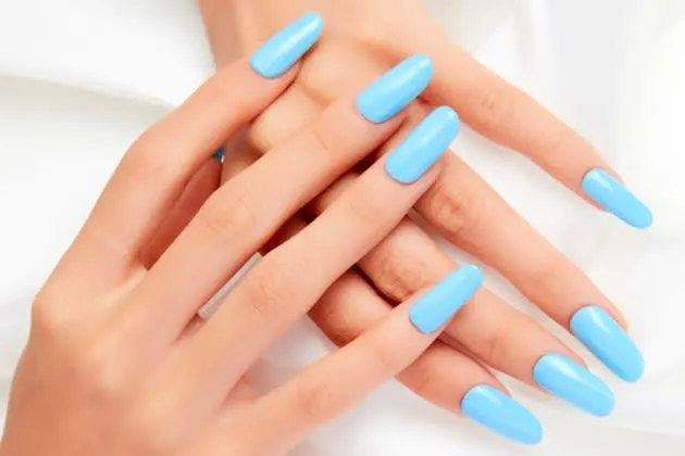 Color Expert Explains TikTok’s Viral Sky Blue Nail Trend Theory